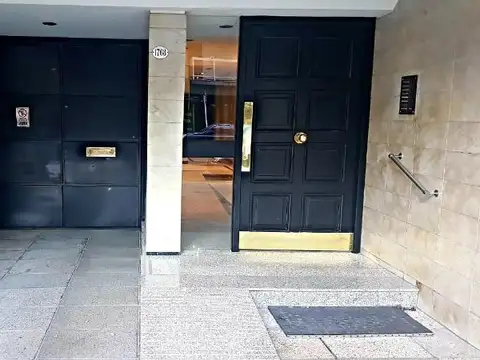 Av. Federico Lacroze al 1700