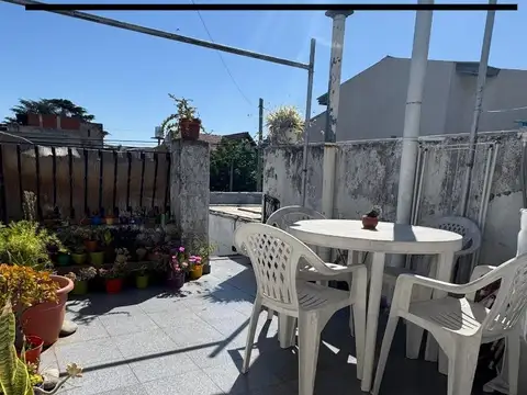 DEPARTAMENTO DOS AMBIENTES EN VENTA PATIO VILLA LUZURIAGA