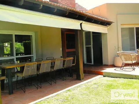 Casa en Alquiler en Mapuche Country Club, USD 1.400