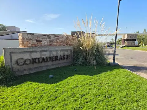 LAS CORTADERAS 3 LOTE