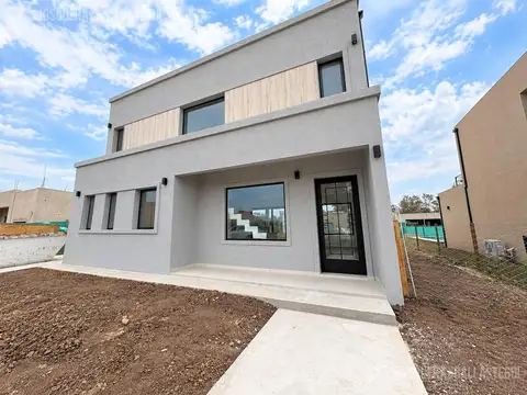 Casa en Santa Sofia