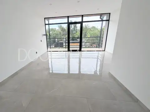 Local comercial en alquiler Benavidez Tigre