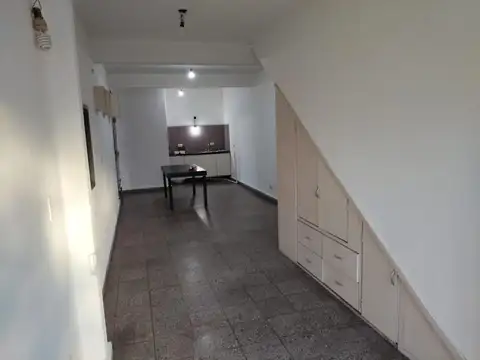 57 1800, Piso PB