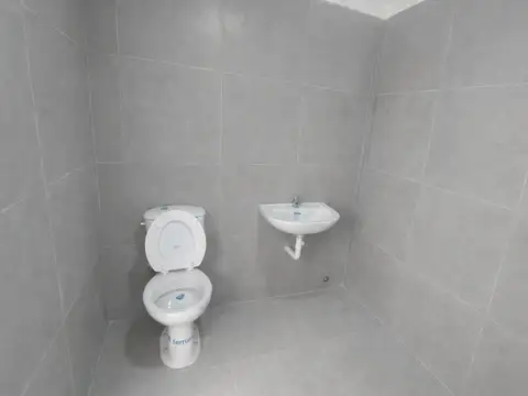 Galpon en Alquiler 43  mts Fondo