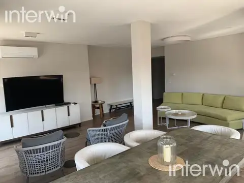 Departamento - 4 Ambientes - con balcón y cochera - Villa Urquiza - ALQUILER