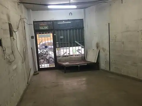 Local en Venta 40 años