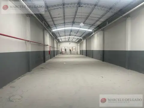 Galpon en Alquiler 40  mts Fondo