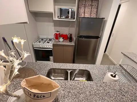 OV LAGOS 500, Piso Ave