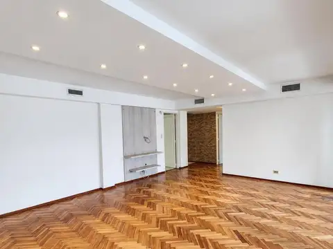 Departamento 4 ambientes con 3 baños