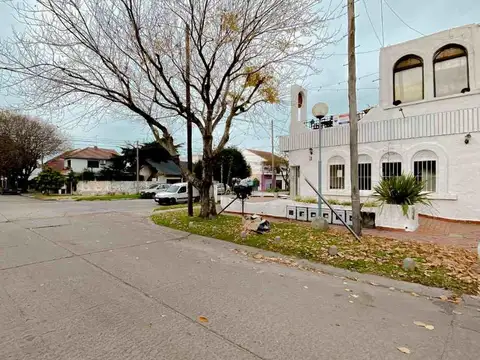 Depto Tipo Casa en Venta de 2 ambientes