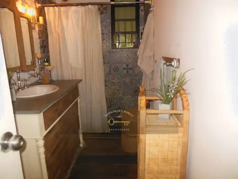 Casa 4 ambientes con 3 baños