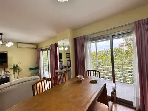 Departamento en Venta con 2 cocheras