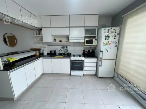 Depto Tipo Casa en Venta con 1 cocheras