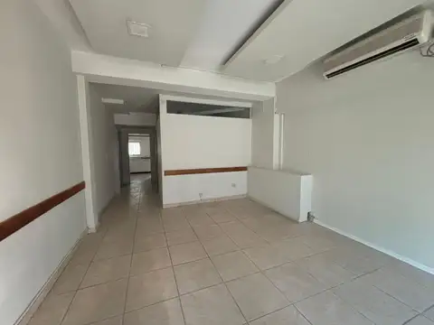 Local en Venta en Moron Sur, USD 150.000