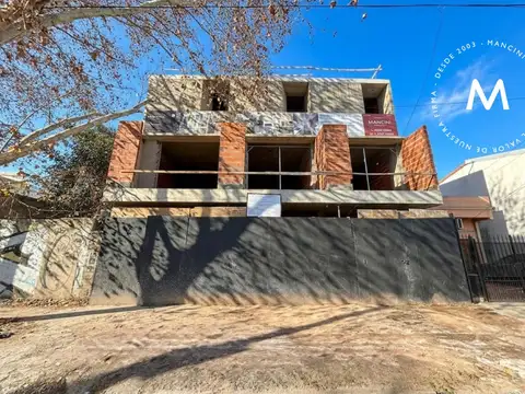 Departamento de 3 ambientes con cochera - Villa Ballester