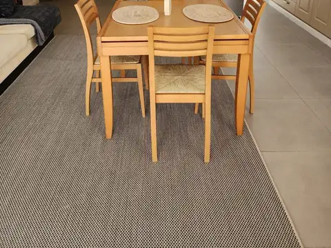 Departamento en Venta en Península, USD 300.000