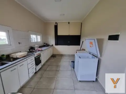 Casa 3 ambientes con 1 baño