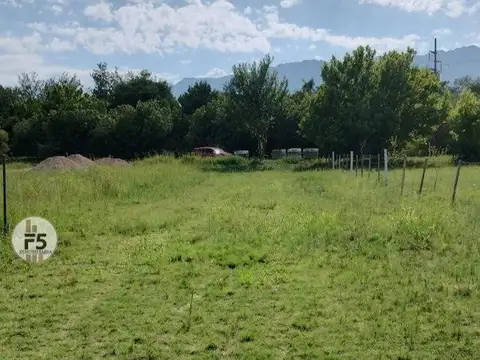 Terreno en Venta 50  mts Fondo