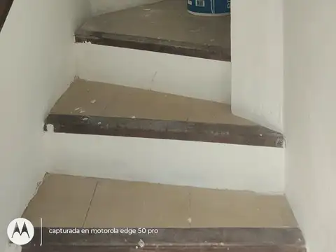 Depto Tipo Casa en Alquiler con 1 cocheras