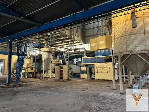 Galpón en venta - 2 Naves - Chivilcoy