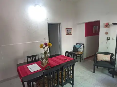 Depto Tipo Casa 3 ambientes con 1 baño