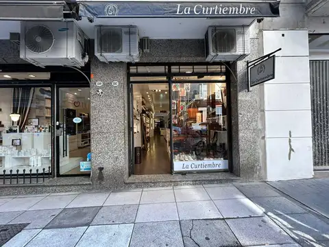 Local en Venta en Libertad y Arenales, Recoleta