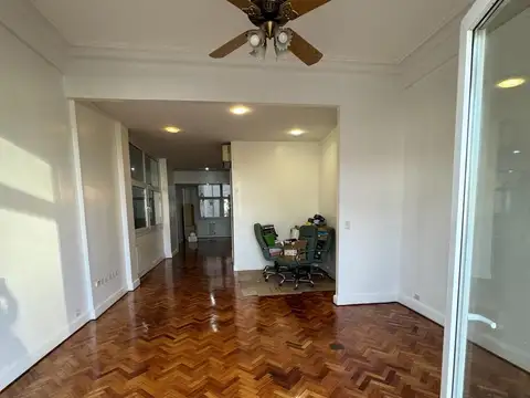 Oficina en Venta 90 años