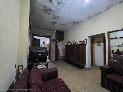 Casa 8 ambientes con 4 baños