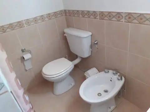 SE VENDEN 2 DUPLEX + MONOAMBIENTE EN CONJUNTO