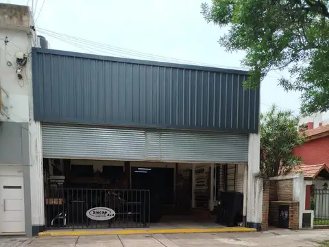 Galpon en Alquiler 8  mts Frente