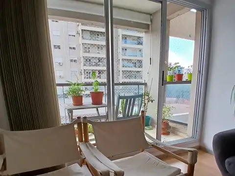 Mendoza 200, Piso 1