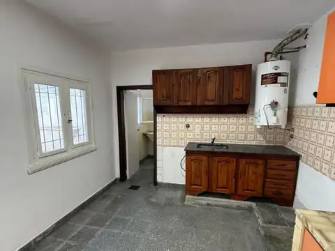 Depto Tipo Casa en Alquiler de 1 dormitorio
