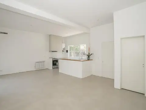 Depto Tipo Casa 4 ambientes con 2 baños