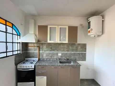 Casa en Alquiler de 1 dormitorio
