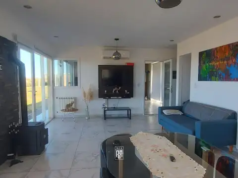 Casa 5 ambientes con 1 baño
