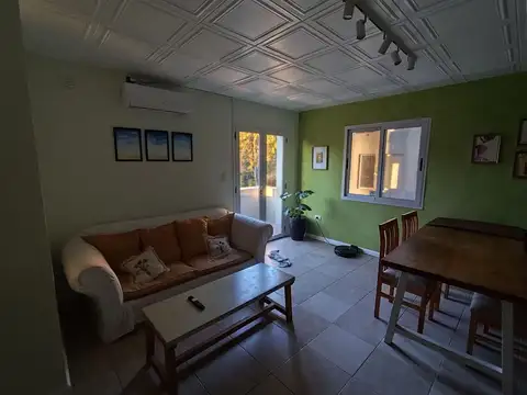 Depto Tipo Casa en Venta con 1 cocheras
