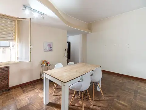 Departamento 4 ambientes con 2 baños
