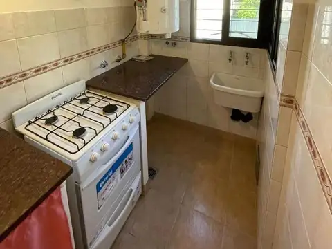 Departamento en Alquiler en Quilmes, $ 650.000