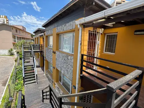 Calle 302 E/Costanera y Alameda 201.
