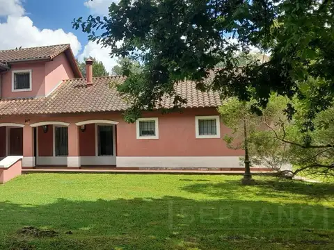 Venta Casa 6 amb en el Barrio Privado San Joaquin, Exaltacion de la Cruz