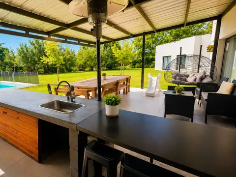 Casa en Venta de 4 dormitorios