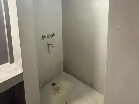 Casa de 4 Dormitorios en Alquiler Barrio Centro