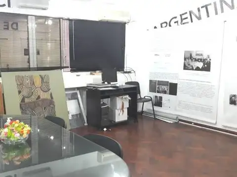 Suipacha - Santa Fe : 3 ambientes  45 m2. vigilancia