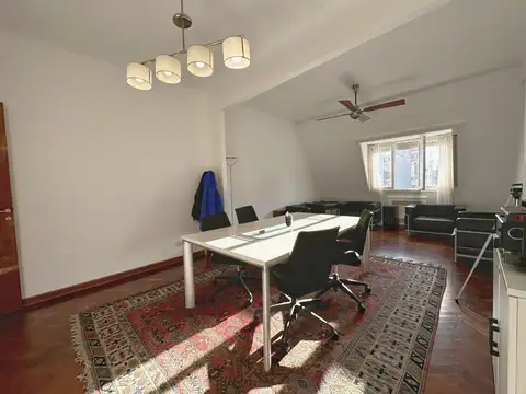 Venta exclusivo Piso, 4 ambientes. Colegiales