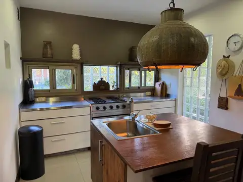 Casa en Venta en Villa Rosa, USD 276.000
