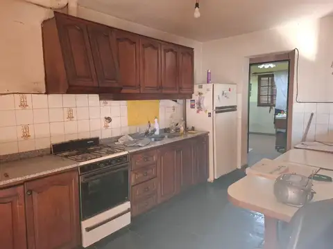 Depto Tipo Casa en Venta en Pompeya, USD 65.000