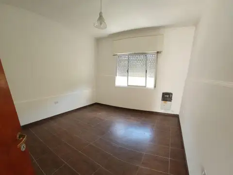 Depto Tipo Casa en Alquiler 1 año