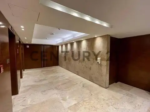 Oficina en Alquiler en Recoleta, USD 1.450