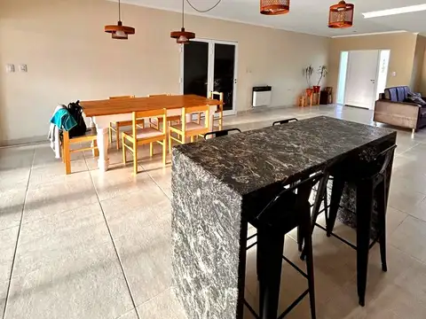 Casa en Venta en Pujato Norte, USD 160.000