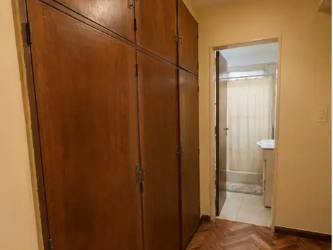Departamento en Venta en Villa del Parque, USD 159.000